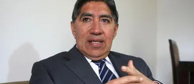 Congreso de la República presentó moción de interpelación contra el ministro del Interior Avelino Guillén Congreso de la República presentó moción de interpelación contra Avelino Guillén