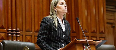 Maricarmen Alva se pronunció contra Repsol. Derrame de petróleo: Presidenta del Congreso exige a Repsol y al Gobierno asumir responsabilidades