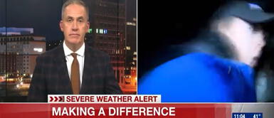 La periodista no sufrió graves daños. Reportera es atropellada en plena transmisión vivo y se volvió viral