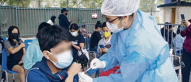 Vacunación en niños de 5 a 11 años iniciaría este lunes 24 de enero Vacunación a menores de 5 a 11 años: Lista de centros educativos que servirán como vacunatorios