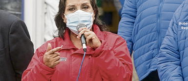 Vicepresidenta. Dina Boluarte afronta investigación por aportes a la campaña. Dina Boluarte: "El Congreso se quiere convertir en el Ejecutivo, quiere un gobierno parlamentarista"