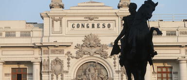 El Congreso y el Gobierno llevan una pelen sin tregua donde los únicos perjudicados somos los peruanos. Congreso: Opositores presentan varias propuestas de ley para obtener mayor poder político