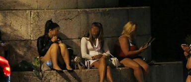 Pucusana prohíbe el ejercicio de la prostitución y anuncia multas de hasta S/9,200 desde este sábado Pucusana prohíbe el ejercicio de la prostitución y anuncia multas de hasta S/9,200 desde este sábado