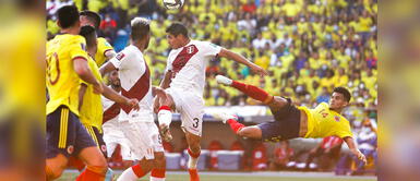 Aldo Corzo se convirtió en la figura del Perú vs. Colombia. Aldo Corzo demostró su defensiva para anular a uno de los jugadores más costosos de Colombia