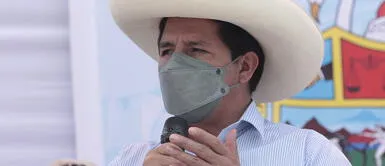 Pedro Castillo pide a ciudadanos ser vigilantes con el presupuesto de obras otorgado a autoridades. Pedro Castillo pide a autoridade gastar presupuesto del Estado en obras para la población