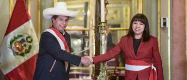Pedro Castillo anunció en Twitter que Mirtha Vásquez sale de la PCM Pedro Castillo anuncia cambios en el gabinete ministerial: “He decidido renovarlo. Agradezco a Mirtha Vásquez”