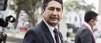 Vladimir Cerrón: Juicio por malversación contra exgobernador entra a etapa final Vladimir Cerrón: Juicio por malversación contra exgobernador entra a etapa final