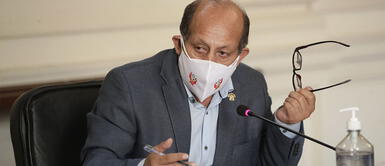 Héctor Valer tiene varias denuncias en contra. Palacio de Gobierno evalúa sacar a Héctor Valer frente a las denuncia por violencia familiar