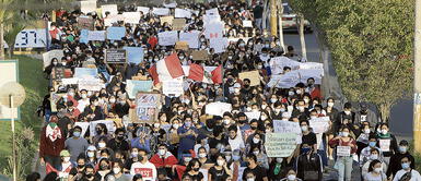 Marchas. La población organizada vuelve a las calles en defensa de sus derechos. Foto: Clinton Medina/La República Convocan marchas de protesta contra el Gobierno y Congreso de la República