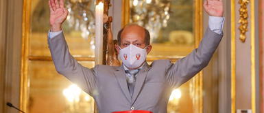 Héctor Valer amenazó directamente al Congreso con un posible cierre si deciden no darle la confianza. Héctor Valer se aferra al PCM tras amenazar con el cierre del Congreso