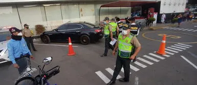 Autoridades presumen que se trataría de integrantes de la banda criminal Los Malditos del Rolex. Miraflores: disparan a hombre para robarle un Rolex valorizado en $ 16.000 y una cadena de oro