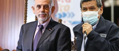 Pedro Francke y Hernando Cevallos fueron miembros de los primeros gabinetes de Pedro Castillo. Pedro Francke tras salida de Cevallos del Minsa: “Nunca olvidaremos las vidas salvadas con tu liderazgo”