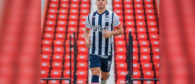 Alianza Lima comunicó el fichaje de Cristian Benavente. Alianza Lima anunció su nuevo refuerzo: ¡Cristian Benavente!