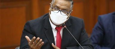 Hernán Condori ministro de Salud es cuestionado por sus declaraciones sobre el Hernán Condori ministro de Salud es cuestionado por sus declaraciones sobre el