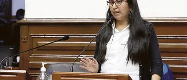 Ruth Luque, congresista de Juntos por el Perú. Ruth Luque a Vladimir Cerrón: No me ponga de testigo ni me involucre en controversias