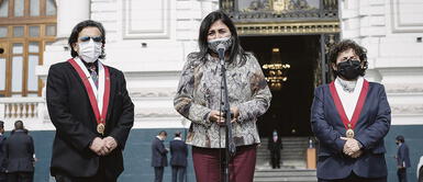 Congresistas no agrupados presentarán iniciativa para una Partido Morado retira proyecto que buscaba agregar causales para acusar al presidente durante su mandato