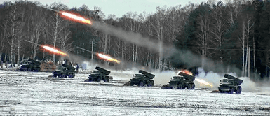 Rusia ha colocado aviones de combate cerca de Ucrania, así como bombarderos, baterías de misiles y antiaéreas, sin embargo, el último martes anunció el retiro de algunos de ellos. Conflicto: Rusia anuncia retiro de algunas tropas pero Ucrania y OTAN desconfían