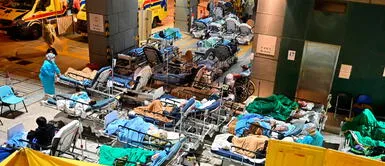 Los más vulnerables son los ancianos de Hong Kong tras no vacunarse. Hospitales de Hong Kong en "modo de guerra" por el tsunami de pacientes COVID-19