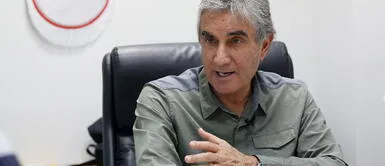 Juan Carlos Oblitas criticó el alza en el precio de las entradas para el partido Perú vs Uruguay. Director de la FPF criticó los altos precios del partido Perú vs Uruguay