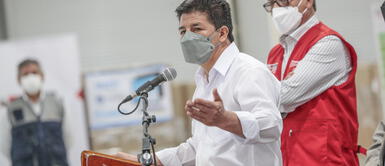 El presidente de la República anunció que este miércoles se reunirá con el gabinete Torres para tomar una decisión sobre estos temas. Pedro Castillo anunció que hoy el Ejecutivo evaluará la posibilidad de ampliar aforos al 100 %