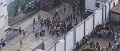 Enfrentamiento en el penal de Lurigancho deja un total de 34 heridos. Penal de Lurigancho: Enfrentamiento deja 34 heridos