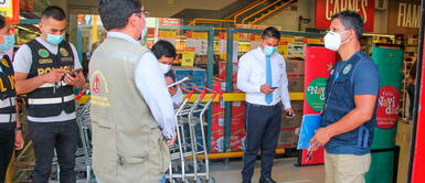 El ministro de Salud, Hernán Condori, es criticado por propuesta del 100 % de aforo COVID-19: Aforo del 100 % provocaría más contagios en todo el Perú