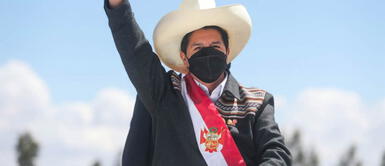 Este sábado, Pedro Castillo estuvo en puerto Acosta. Castillo sobre los ministros: “Fueron elegidos para que no se entretengan en ruidos políticos inútiles”