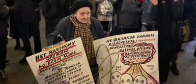 Mujer de casi 90 años es detenida por la policía rusa tras protestar contra la invasión de Ucrania. Mujer de casi 90 años es detenida por la policía rusa tras protestar contra la invasión de Ucrania