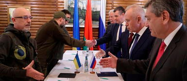 Ucrania y Rusia acuerdan cese al fuego temporal Ucrania y Rusia acuerdan cese al fuego temporal