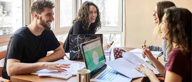 Australia ofrece facilidades para los peruanos que deseen estudiar un postgrado en el extranjero. Australia ofrece postgrado a jóvenes peruanos que busquen estudiar en el extranjero