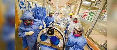 Médica felicita a los padres y madres que llevan a inocular a sus hijos contra la COVID-19. Disminuyen casos de menores internados por COVID-19 en hospital pediátrico