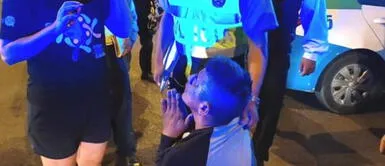 Delincuente suplica de rodillas a su víctima para no ser detenido. Delincuente le suplicó de rodillas a su víctima para no ser detenido: “Yo no he sido, señorita”