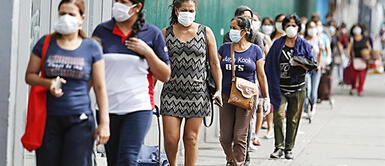 Estudio revela las barreras que tienen las mujeres en el momento de emprender un negocio. El 52% de peruanas desean emprender o trabajar de forma independiente, según estudio