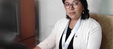 Ministra de Trabajo Betssy Chávez se defiende ante denuncia de plagio en su tesis. Betssy Chávez se defendió tras la denuncia de plagio en su tesis: “Se incluyó palabras comunes”