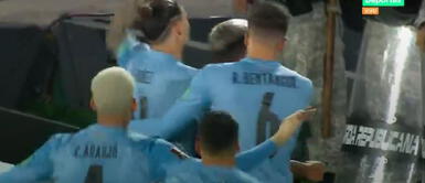 Uruguay abrió el marcador contra Perú. Foto: captura Movistar Deportes Uruguay abrió el marcador contra Perú. Foto: captura Movistar Deportes