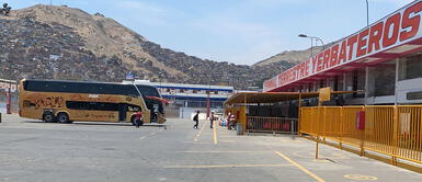 Terminal terrestre de Yerbateros. Terminal terrestre de Yerbateros.