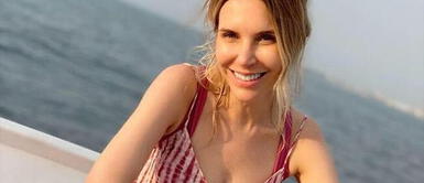 Hija de Juliana Oxenford lleva el ‘flower power’ en armonioso look Hija de Juliana Oxenford irradia estilo en ATV con outfit militar invadido de flores vintage