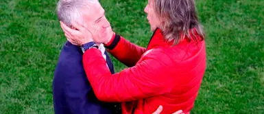 Didier Deschamps y Ricardo Gareca saludándose en Rusia 2018 DT de Francia confía en la 'Bicolor' para el repechaje: "La lógica sugeriría que sea Perú"
