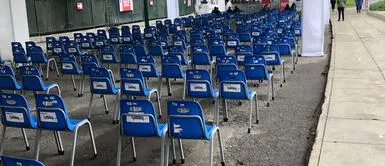Vacunatorios no atenderán en Lima y Callao tras toque de queda Vacunatorios no atenderán en Lima y Callao tras toque de queda