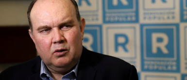 Rafel López Aliaga se disculpó por frase clasista de Jorge Montoya y asegura que en los cerros vive la gente más digna Rafael López Aliaga tras la frase clasista de Jorge Montoya: “En los cerros vive la gente más digna”