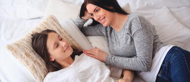 Según la Organización Mundial de la Salud (OMS), la primera menstruación por lo general, se inicia a los 10 años de edad Menarquia: cuatro consejos para preparar a tu hija en esta nueva etapa