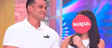 Camila Domínguez con look pantalones cuadros Camila Domínguez eleva su estilismo con un peculiar bolso lunar y pantalones a cuadros