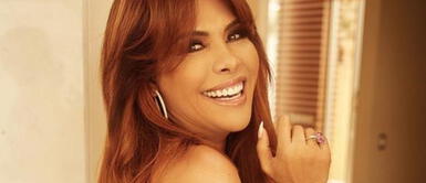 Magaly Medina con un vestido cut out y un kimono Magaly Medina se aferra a los días cálidos con un despampanante y mágico outfit en total White