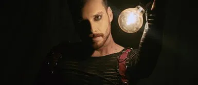 Galiano presenta en exclusiva su quinto single "El fuego está vivo" Galiano presenta en exclusiva su quinto single "El fuego está vivo"