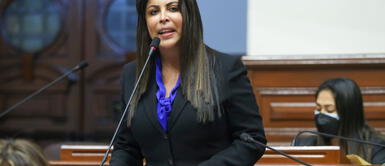 Patricia Chirinos presenta denuncia constitucional contra Pedro Castillo por toque de queda del 5 de abril. Patricia Chirinos denunció constitucionalmente a Pedro Castillo por toque de queda del 5 de abril
