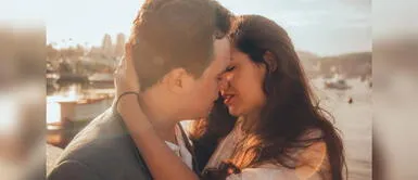 En este mes se celebra el Día Internacional del Beso. ¿Cómo prevenir el contagio de bacterias a través de un beso?