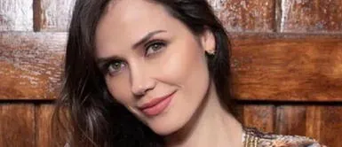 Maju Mantilla deslumbra botines de cuero con agujeros Maju Mantilla realiza deleite fashionista llevando elegantes botines de cuero con agujeros