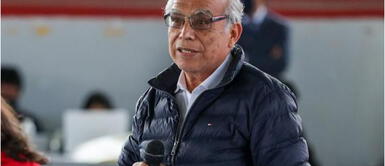 Aníbal Torres asegura que la prensa es ignorante y lo ataca porque está dolida. Torres tras sus dichos elogiando a Hitler: “Por más cosas buenas, se condenan las obras malas. La prensa dolida me ataca día y noche”