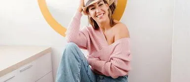 Tilsa Lozano y vestido con cadenas de pedrería Tilsa Lozano se impone con glamuroso outfit decorado con pedrería en forma de cascada