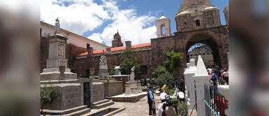 Cifras de contagios no aumentan en las últimas semanas. Cusco reporta dos semanas sin víctimas mortales por COVID-19